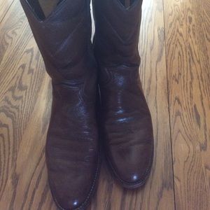 Justin leather cowboy boots Size 7B men’s/9 ladies